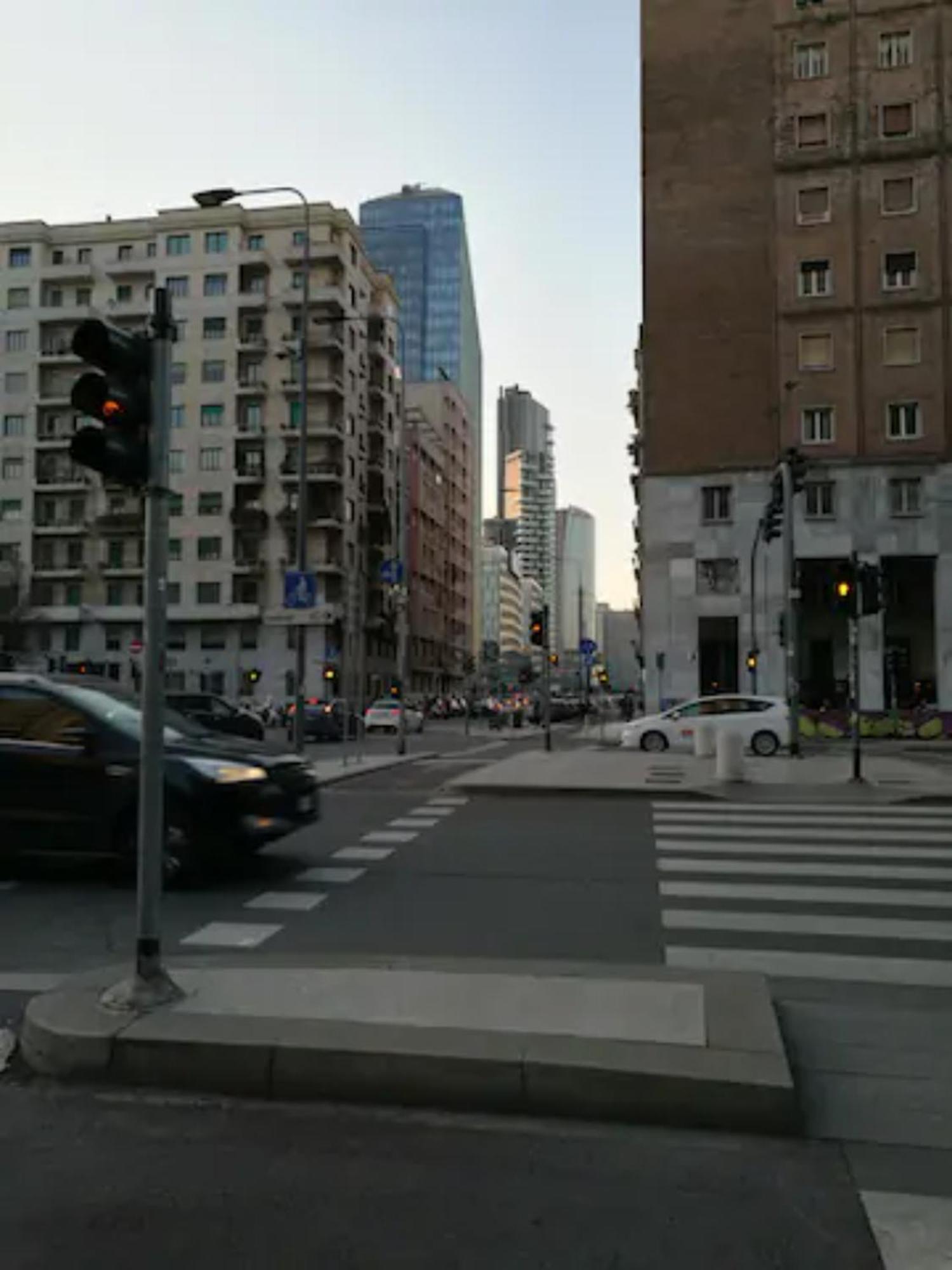 Suite Mm3/Repubblica A 5 Minuti Dal Duomo Milan Extérieur photo